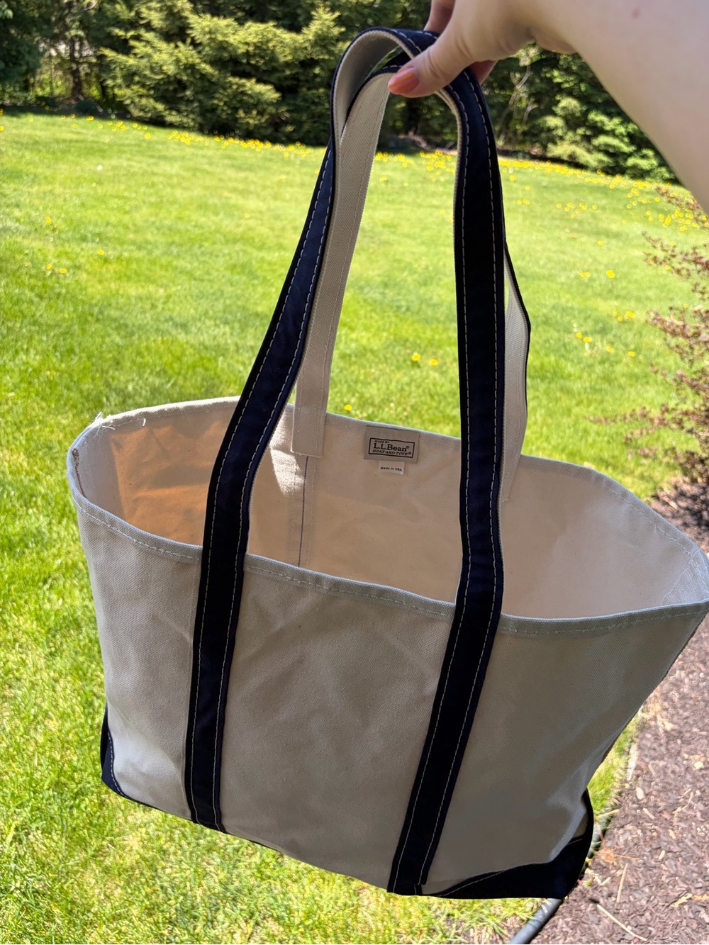 LLbean made in USA boat and tote navy cream large tote bag with long handles - Picture 10 of 13